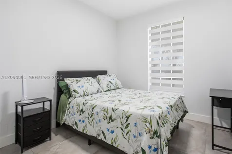 16930 SW 90th Street Miami FL 33196