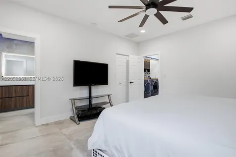 16930 SW 90th Street Miami FL 33196