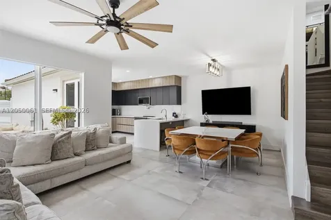 16930 SW 90th Street Miami FL 33196