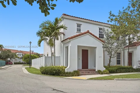 16930 SW 90th Street Miami FL 33196