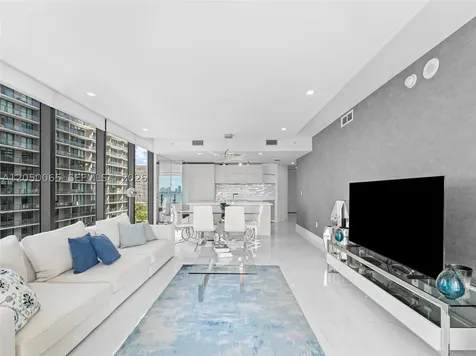 650 NE 32nd Street Miami FL 33137