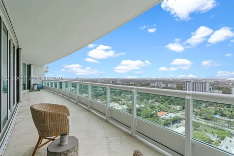 1643 Brickell Avenue Miami FL 33129