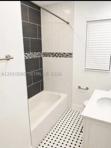1039 NE 17th Avenue Fort Lauderdale FL 33304