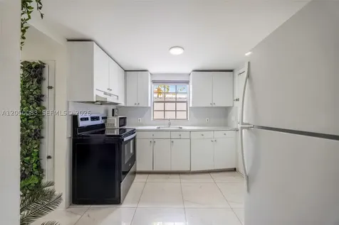 416 NW 58th Avenue Miami FL 33126