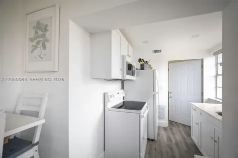 416 NW 58th Avenue Miami FL 33126