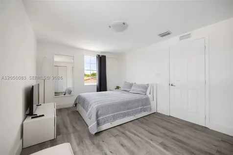 416 NW 58th Avenue Miami FL 33126