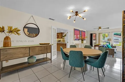 6952 SW 149th Terrace Palmetto Bay FL 33158