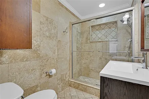 6952 SW 149th Terrace Palmetto Bay FL 33158