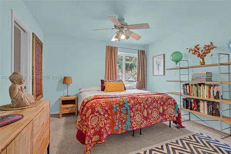 6952 SW 149th Terrace Palmetto Bay FL 33158