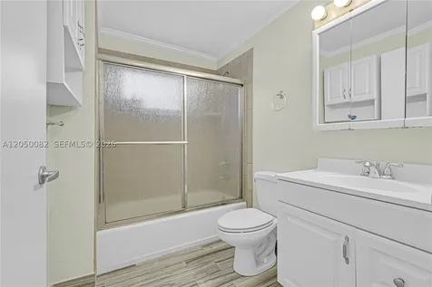 6952 SW 149th Terrace Palmetto Bay FL 33158