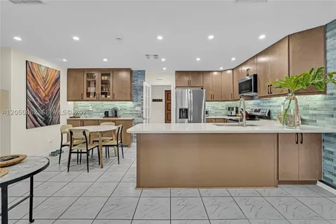 6952 SW 149th Terrace Palmetto Bay FL 33158