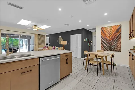 6952 SW 149th Terrace Palmetto Bay FL 33158