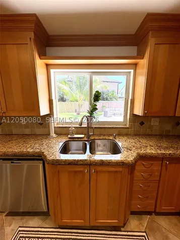 9833 NW 5th Court Plantation FL 33324