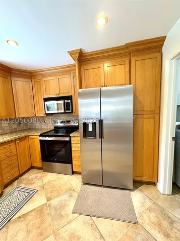 9833 NW 5th Court Plantation FL 33324