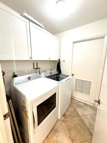9833 NW 5th Court Plantation FL 33324