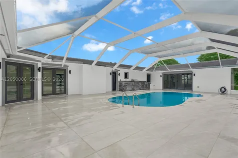17640 SW 52nd Court Southwest Ranches FL 33331
