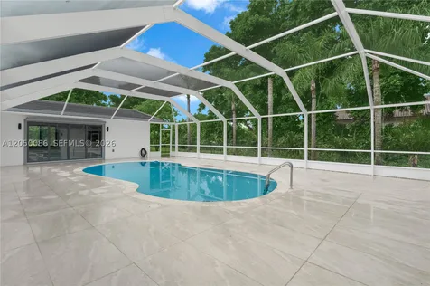 17640 SW 52nd Court Southwest Ranches FL 33331