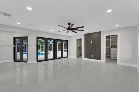 17640 SW 52nd Court Southwest Ranches FL 33331