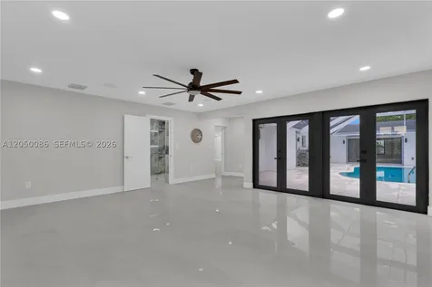 17640 SW 52nd Court Southwest Ranches FL 33331