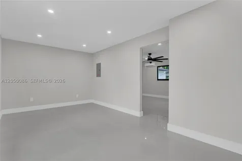 17640 SW 52nd Court Southwest Ranches FL 33331