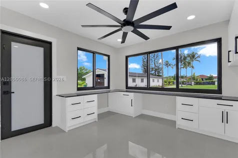 17640 SW 52nd Court Southwest Ranches FL 33331