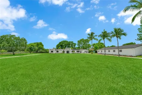 17640 SW 52nd Court Southwest Ranches FL 33331