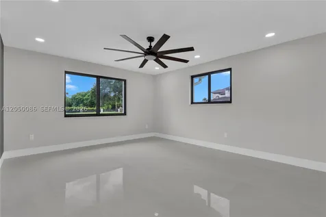 17640 SW 52nd Court Southwest Ranches FL 33331