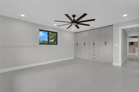 17640 SW 52nd Court Southwest Ranches FL 33331