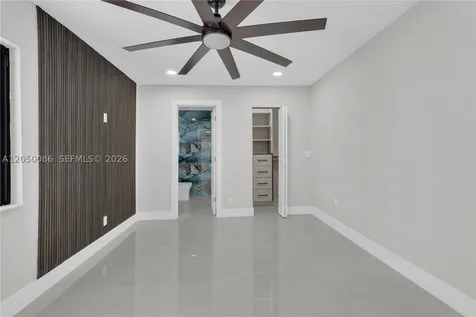17640 SW 52nd Court Southwest Ranches FL 33331