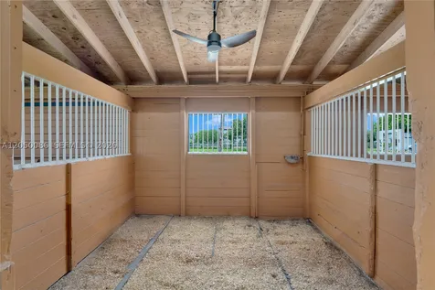 17640 SW 52nd Court Southwest Ranches FL 33331