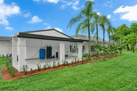 17640 SW 52nd Court Southwest Ranches FL 33331