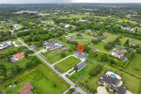 17640 SW 52nd Court Southwest Ranches FL 33331