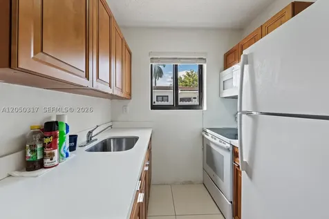 1911 NW 30th Street Miami FL 33142