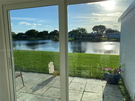 1009 NW 88th Avenue Plantation FL 33322