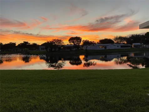 1009 NW 88th Avenue Plantation FL 33322