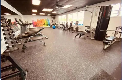 1009 NW 88th Avenue Plantation FL 33322