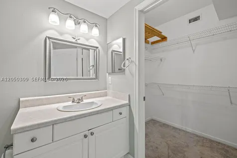 5060 Fairways Circle Vero Beach FL 32967