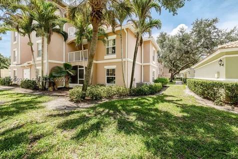 5060 Fairways Circle Vero Beach FL 32967