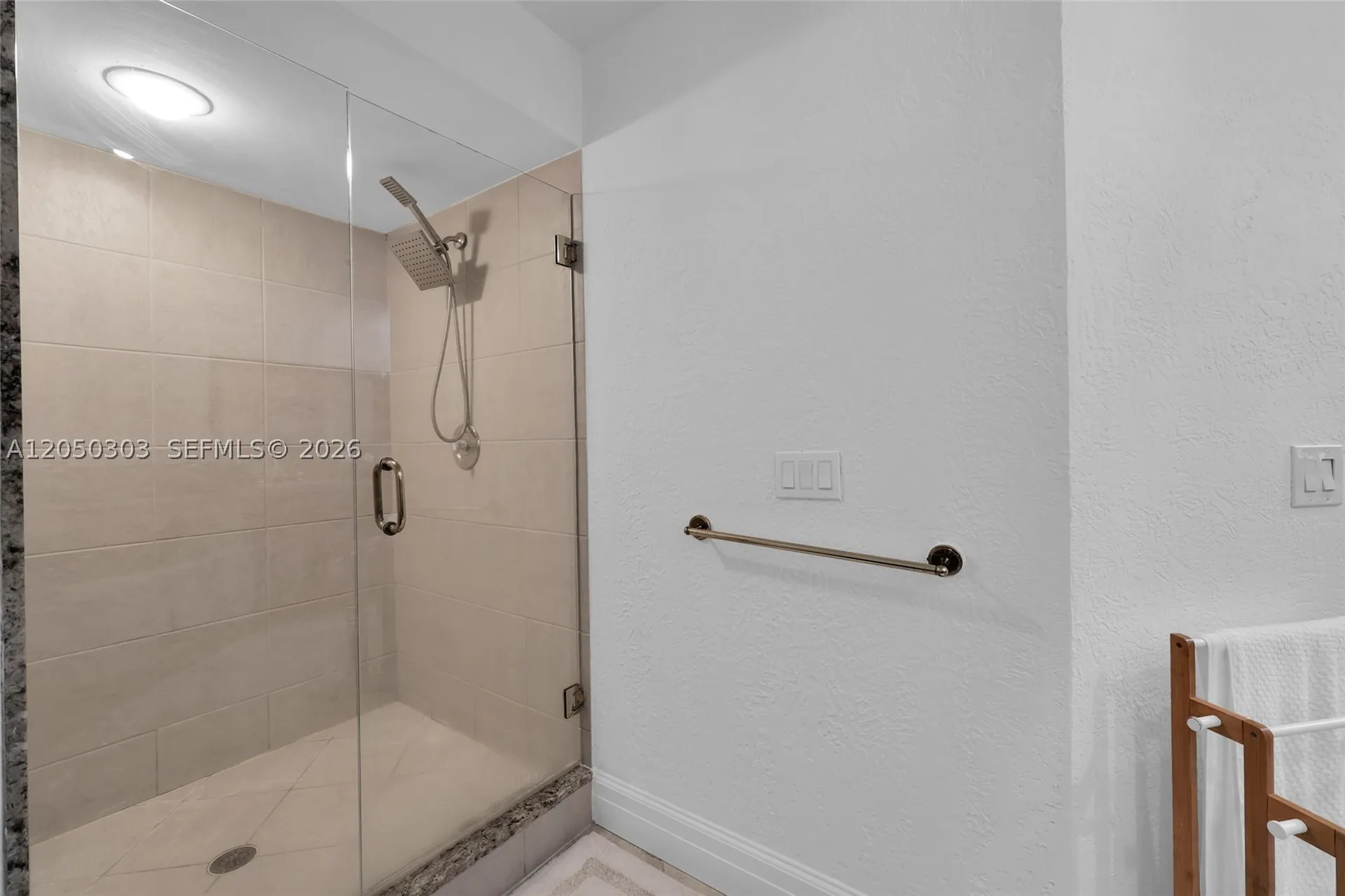 6879 Palm Grove Court Palm Beach Gardens FL 33418