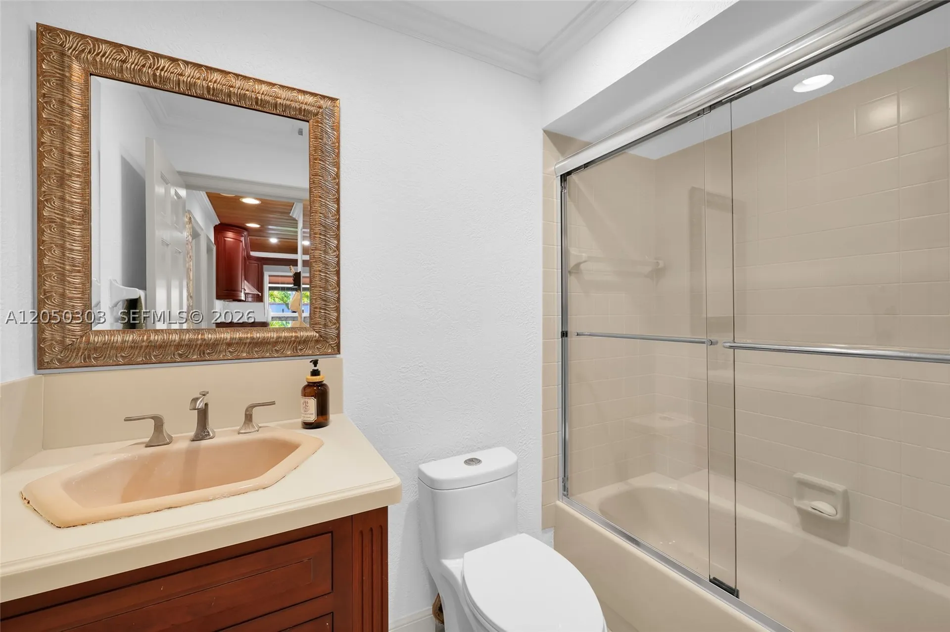 6879 Palm Grove Court Palm Beach Gardens FL 33418