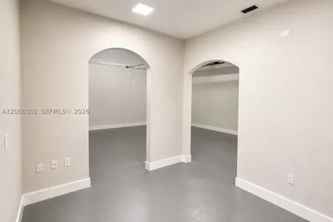 2950 W 84th Street Hialeah FL 33018