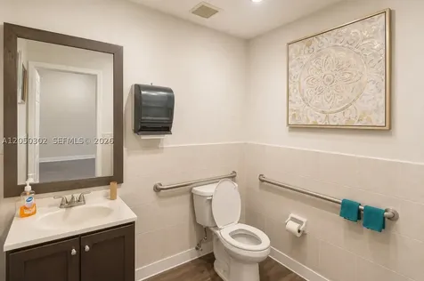 2950 W 84th Street Hialeah FL 33018