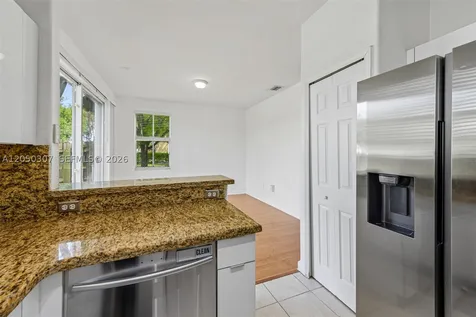 8188 NW 108th Place Doral FL 33178