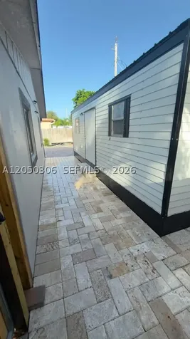 1150 SW 9th Avenue Deerfield Beach FL 33441