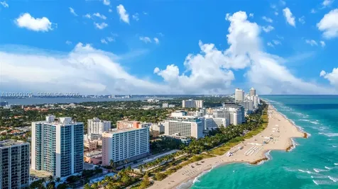 2899 Collins Avenue Miami Beach FL 33140