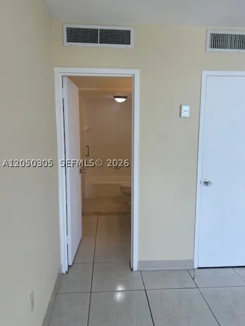 2899 Collins Avenue Miami Beach FL 33140