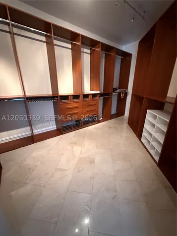 21200 Point Place Aventura FL 33180