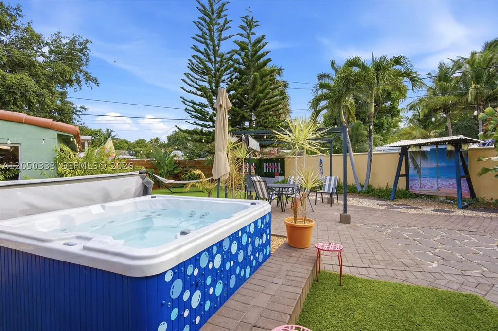 2538 Liberty Street Hollywood FL 33020