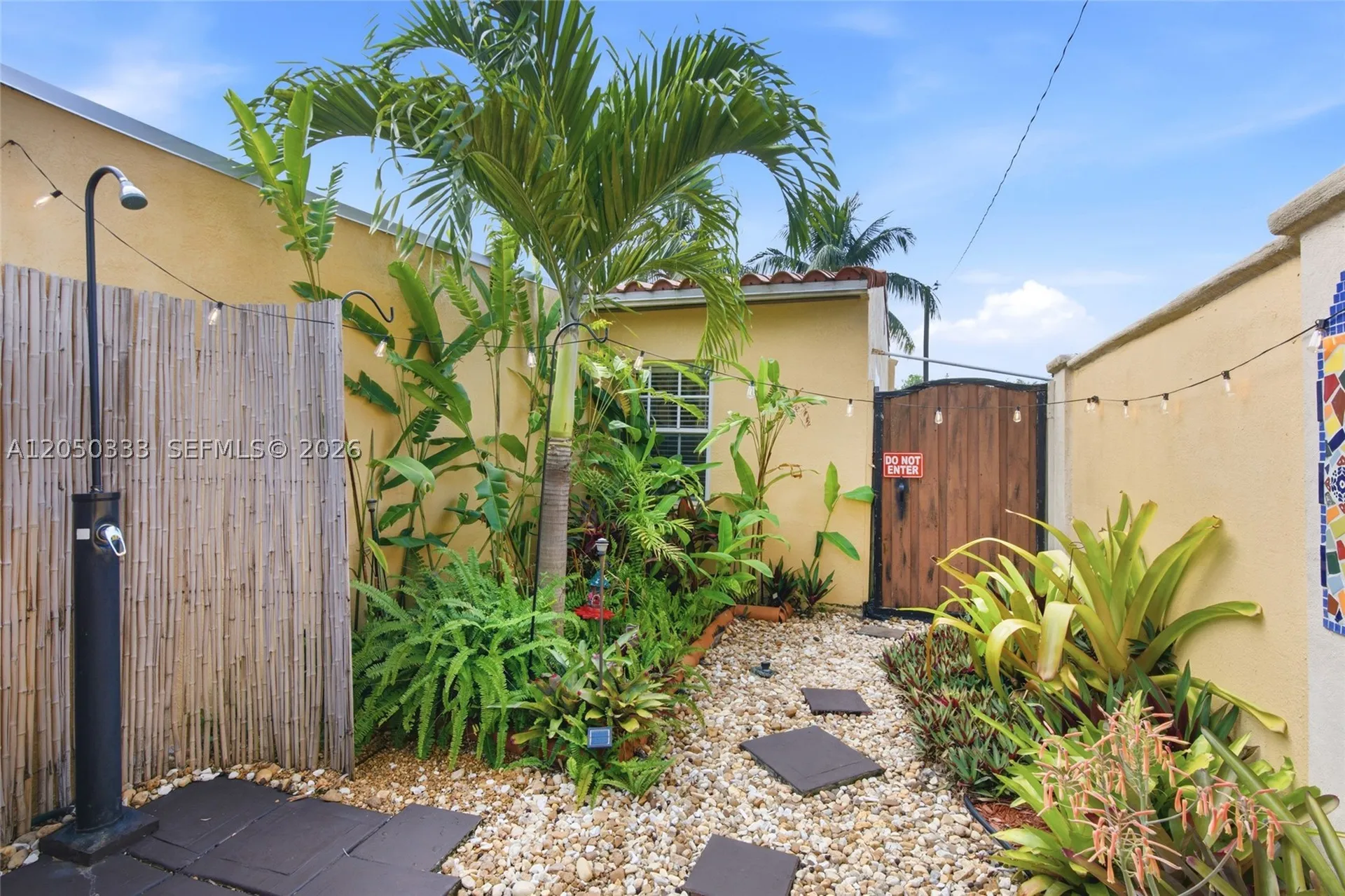 2538 Liberty Street Hollywood FL 33020