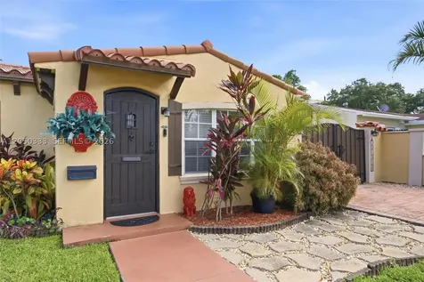 2538 Liberty Street Hollywood FL 33020